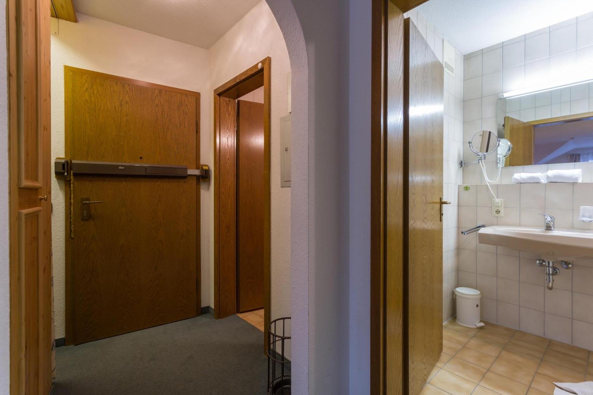 Ferienwohnung Schleip Оберстдорф Екстериор снимка
